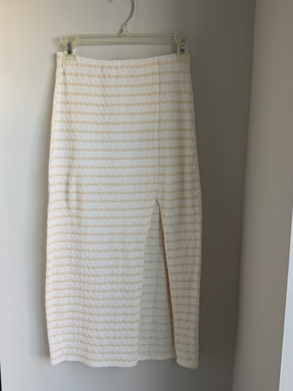 Urban Outfitters Knit Skirt, Size Small, Tan White Midi Skirt with Slit